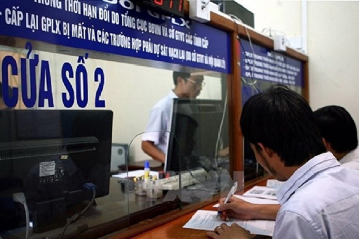Người dân có thể đến trực tiếp Sở Giao Thông Vận Tải để đăng ký xin cấp lại bằng lái xe máy bị mất